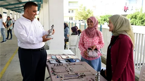 Bölgede İlk Olan Hanımeli Pazarı Tarsus'ta Açıldı