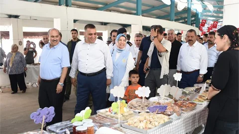 Projelere Bir Yenisi Daha Eklendi, Tarsus Belediyesi Hanımeli Pazarı Açıldı