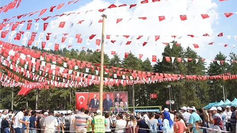 Mersin ve Tarsus Belediyesi’nin Birlikte Düzenlediği Şölen 2 Gün Sürecek