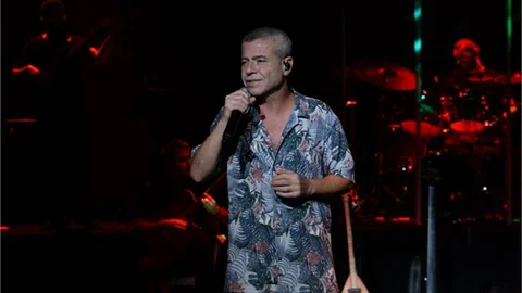 Yoğun İstek Üzerine Konseri Uzattı