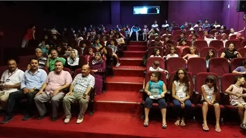 Anamur Belediyesinden Kur'an Kursu Öğrencilerine Sürpriz.