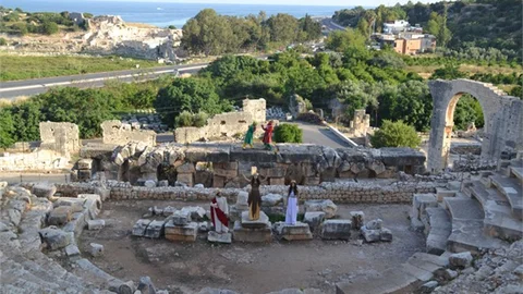 2000 Yıl Sonra Perdeler Yeniden Açılıyor