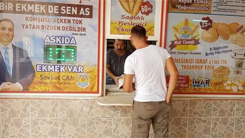 Can Başkandan Askıda Ekmek Projesine Destek
