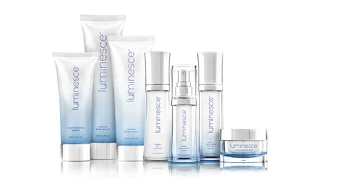 Jeunesse Global’in özel olarak tasarlanan Luminesce Serum’u ile Gençlik Işıltınızı Geri Ka..