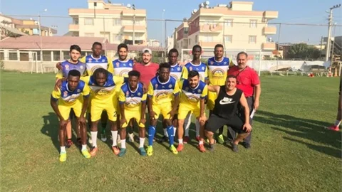 Mersin'de Türk Karması İle Afrikalı Karması Futbol Maçı Yapıldı