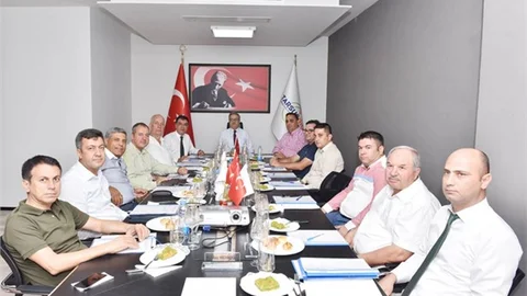 Tarsus Gıda İhtisas OSB Yönetim Kurulu ile Müteşebbis Heyeti Vali Su Başkanlığında Topland..
