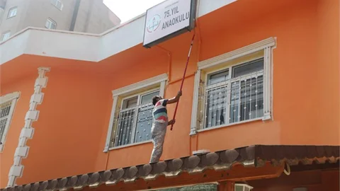 Mersin Erdemli Belediyesi Okullara Hizmette Sınır Tanımıyor