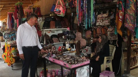 Girişimci İş Adamı Rüştü Çopur Eshab-ı Kehf'te Esnafları Gezdi