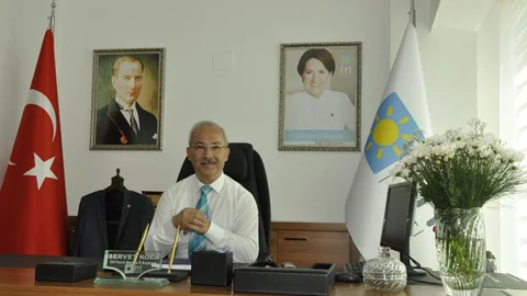 İYİ Parti Mersin İl Başkanı Servet Koca'dan Mevlid Kandili Mesajı