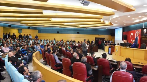 Başkan Can, KHK İle Kadroya Geçen Personellerini Sevindirdi