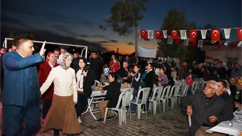 Başkan Can, Aliağa Mahallesi’nde Hizmet Bilgilendirme Toplantısı Yaptı