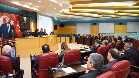 Tarsus Belediyesi 2018 Yılının Son Meclis Toplantısını Gerçekleştirdi