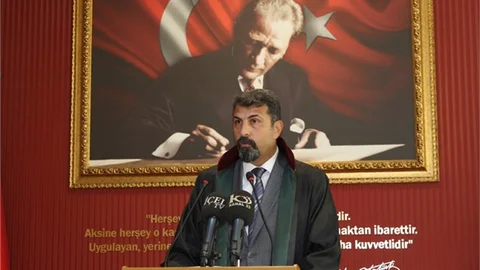 Yeşilboğaz, İzmir Baro Başkanı’na Yapılan Saldırıyı Kınadı