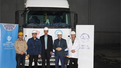 Mersin'den Suriye’ye İnsani Yardım TIR'I