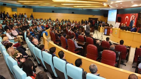 KHK İle Kadroya Geçen İşçilerin Yüzünü Güldü