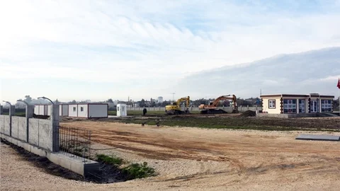 472 Toplu Konut Projesinde İlk Kazma Vuruldu