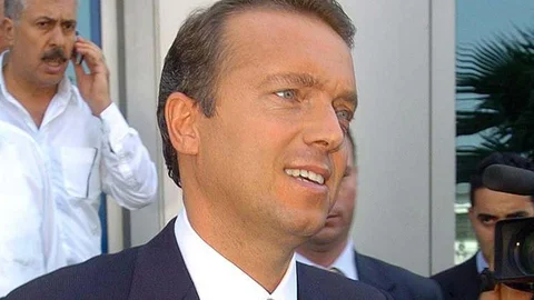 Milyarder İş Adamı Cem Uzan'dan Türkiye'ye Dönmek İçin Hamle