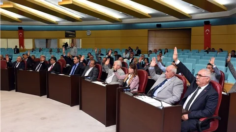 Tarsus Belediyesi 2019 Yılının İlk Meclis Toplantısını Gerçekleştiriyor