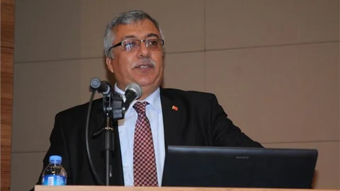 RTÜK Başkanı İstifa Etti