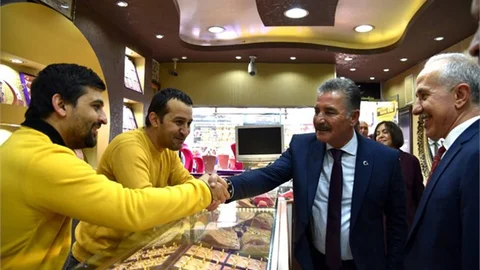 Başkan Hamit Tuna; “Metropol İş Merkezini Canlandıracağız”