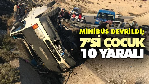 Minibüs Devrildi 7'si Çocuk 10 Yaralı