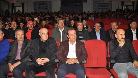 CHP Mersin Başkan Adayı Vahap Seçer "Mersin’in Sosyal Barışına Yakışacak Belediye Başkanına İhtiyaç Var"