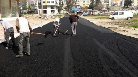 Akdeniz Belediyesi Fen İşleri Müdürlüğü Ekiplerinden Yoğun Mesai