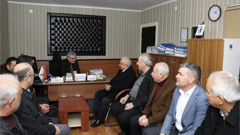 Erdemli Belediye Başkanı Tollu, “Ayrımız Gayrımız Yok”