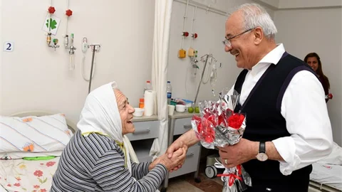 İYİ Parti Büyükşehir Belediye Başkan Adayı Burhanettin Kocamaz: “Bizim İttifakımız Gönüllerde Kurulu”