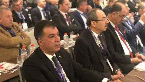 İş Dünyasının Önemli Toplantısı İstanbul'da Gerçekleşti, Toplantıya TSO Başkanı Koçak'ta Katıldı