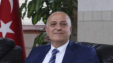 Mersin TSO Yönetim Kurulu Başkanı Ayhan Kızıltan'dan "Yerel Yönetimler ve Ekonomi" Demeci