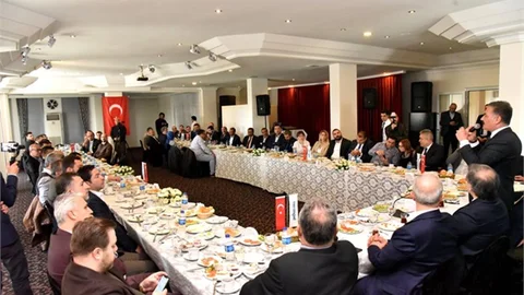 Başkan Tuna; “Yatırımcının Önünü Açacağız”