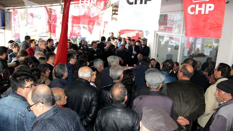 CHP’li Seçer, Yeşilovacıklılara Temiz Su Sözü Verdi