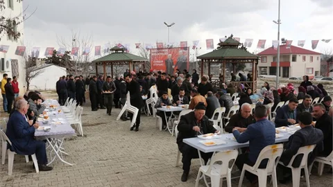 Erdemli Belediye Başkanı Tollu’dan Güneyli Mahallesine Ziyaret