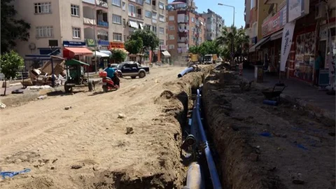 Mersin Anamur'da Asırlık Paslı İçme Suyu Boru Hattı Yenilendi