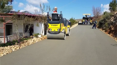 Anamur'da Asfaltlama Çalışmaları Devam Ediyor