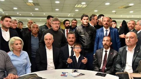 Başkan Hamit Tuna; “Kişilerle Değil, Büyük Projelerle Uğraşırız”