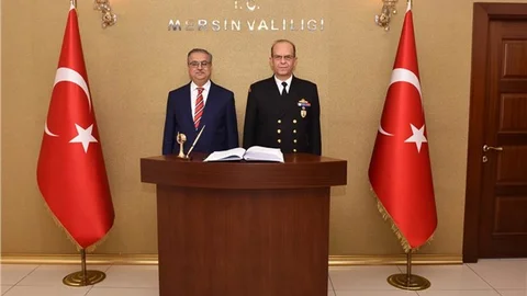 Tuğamiral Kendir’den Vali Su’ya Ziyaret