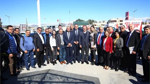 Başkan Adayı Vahap Seçer, “Tabela Üniversitesi Bize Yakışmaz”