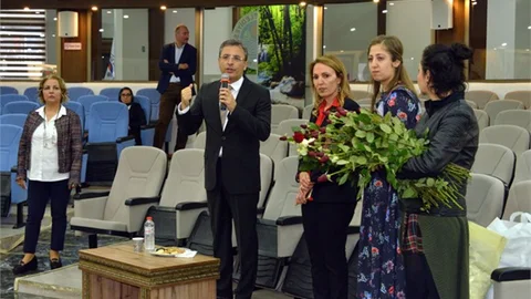 Akdeniz Belediyesi’nin Kadın Çalışanları 8 Mart’ta İzinli