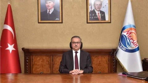 Mersin Valisi Su’dan, 12 Mart İstiklal Marşı’nın Kabulü ve Mehmet Akif Ersoy’u Anma Günü Mesajı