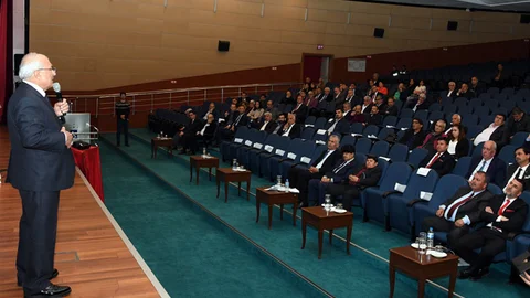 Kocamaz, Meclis Üyeleriyle Vedalaştı