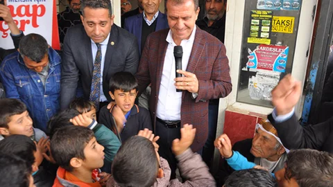 Çocuklardan Seçer'e, “Bize Üstgeçit Yap Vahap Amca”