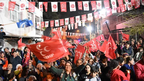 2 Mahalle'de Can’ı Bağrına Bastı