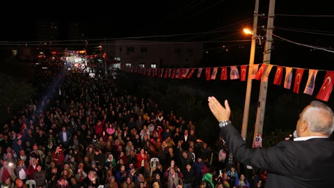 "Erdemli'ye Tarım Organize Sanayi Alanını ve Doğalgazı Bir An Önce İlçemizle Buluşturacağız"