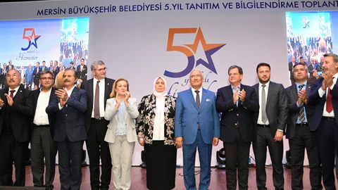 Başkan Kocamaz: “Mersin’e Hizmeti Bir İbadet Bildim” 5.Yıl Hizmet Tanıtım ve Bilgilendirme Toplantısı Yapıldı