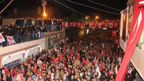 Cumhur İttifakı Tömük Seçim Koordinasyon Merkezi Açılışında Mahalle Sakinleri İle Buluştu