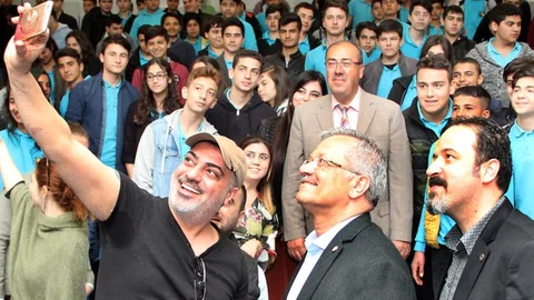 Sermiyan Midyat, MTOSB’de Öğrencilerle Bir Araya Geldi