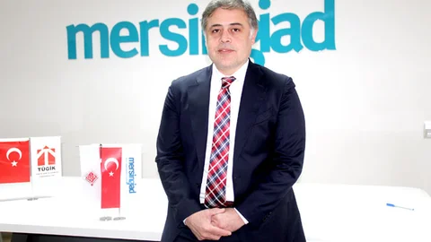 Mehmet İzol: Seçimler Demokrasinin Vazgeçilmez Unsurudur