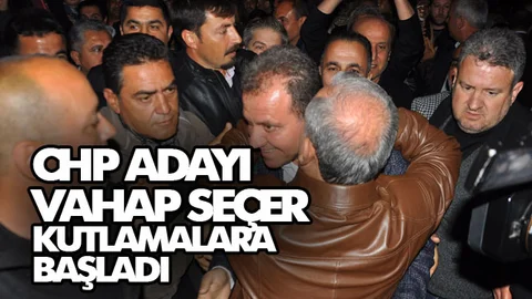 Mersin'de Büyükşehir Adayı Kutlamalara Başladı